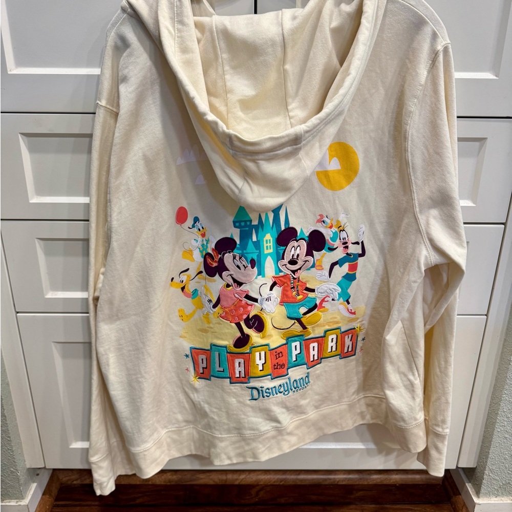 Disneyland Mickey Mouse & Friends Play in the Park embroidered Zip Hoodie